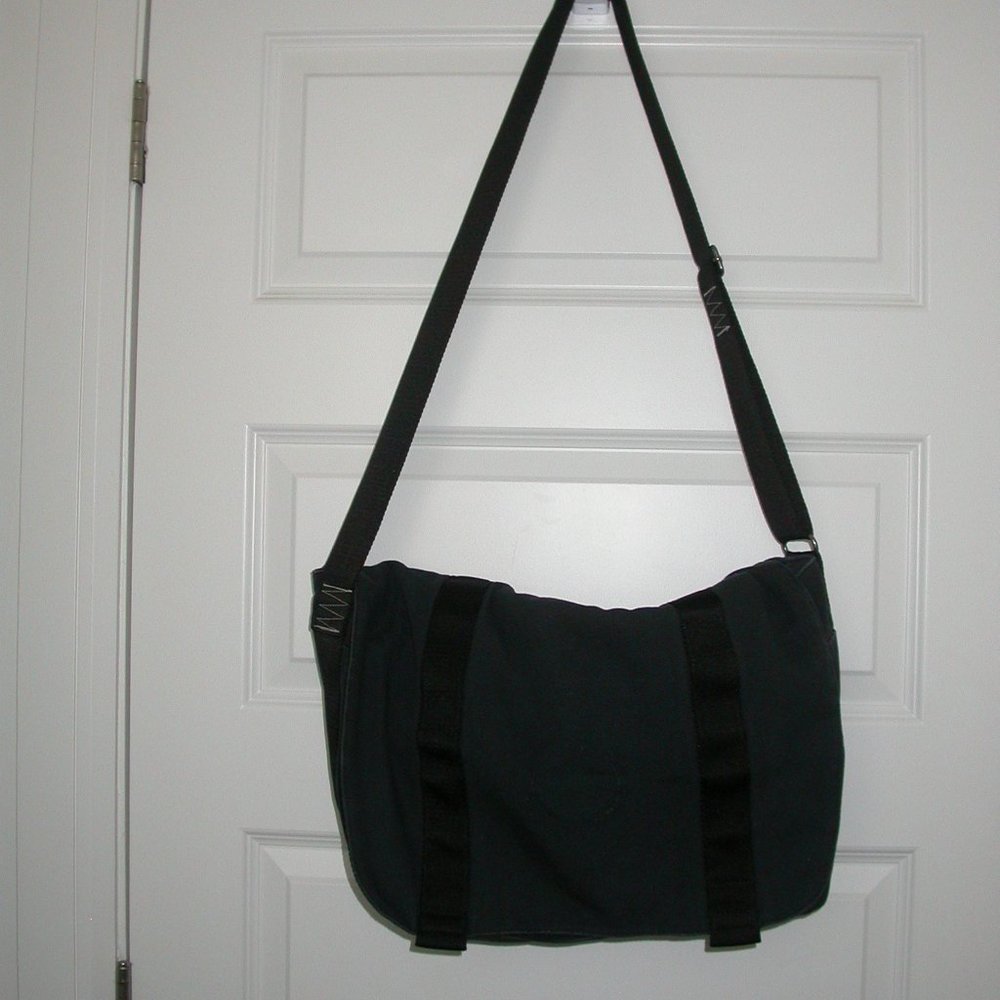 Black Converse Laptop Bag